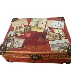 Pretty Box of French Memorabilia Note Cards/Envelopes